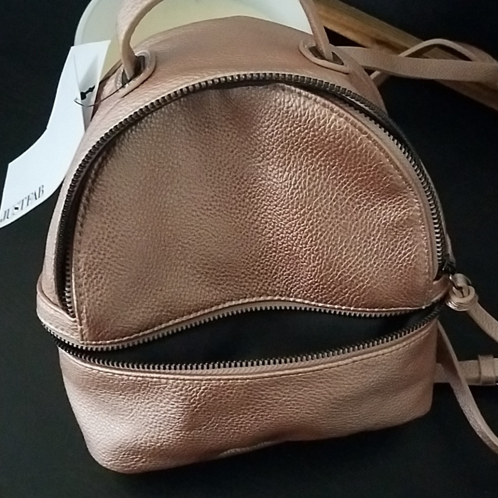 Justfab backpack - Picture 4 of 6